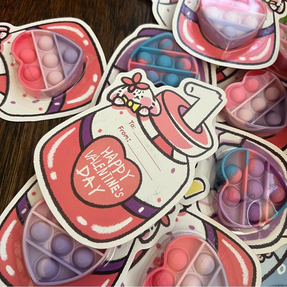 Valentine’s Day Fidget Toys [28 Total!]